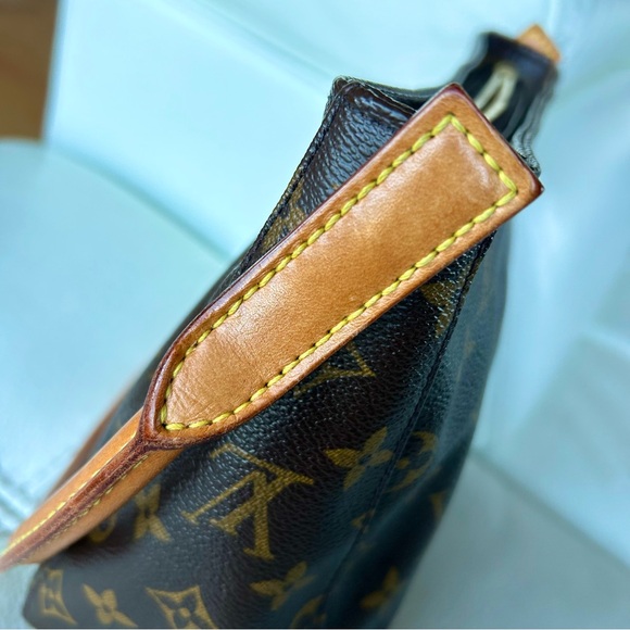 Louis Vuitton Looping bag - Picture 10 of 16